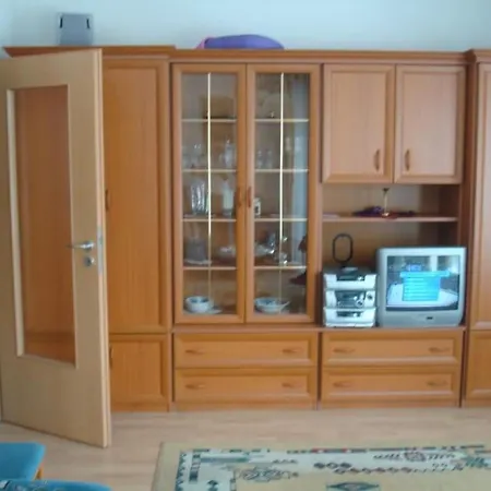 Julia Mit Eigenem Balkon By Interhome * ヘーヴィーズ