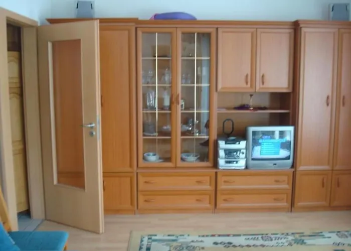 Julia Mit Eigenem Balkon By Interhome * ヘーヴィーズ